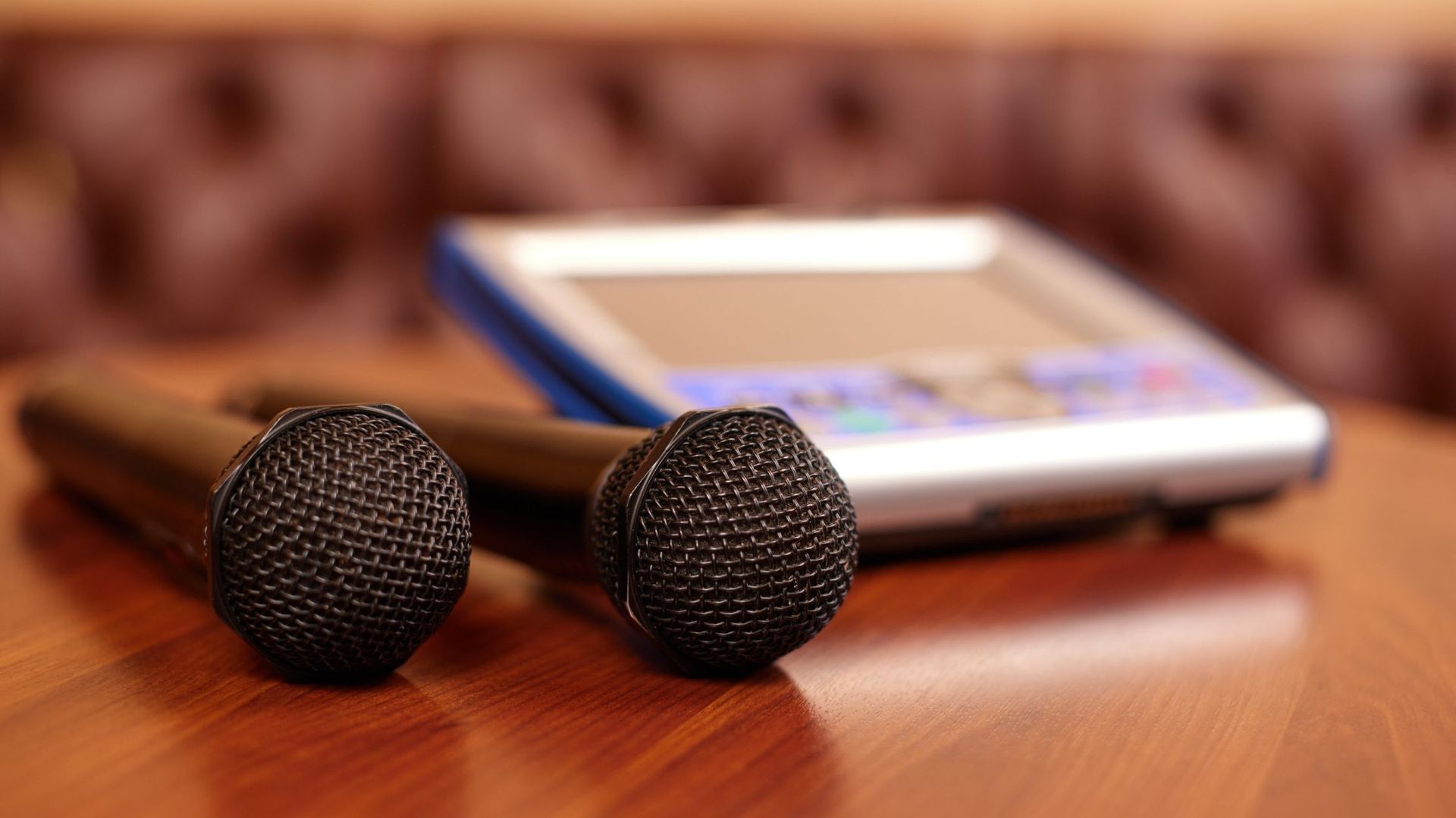 Lucky Voice Pros Tell You How to Build Confidence for Karaoke